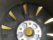 Load image into Gallery viewer, 1x Alufelge 17 Zoll 6.5&quot; 5x112 41ET Glanz Silber 3V0601025AH Mg Superb Iii