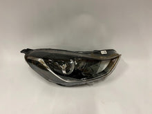 Laden Sie das Bild in den Galerie-Viewer, Frontscheinwerfer Hyundai I10 III 92102-K7000 Rechts Scheinwerfer Headlight SCH6217614645wb