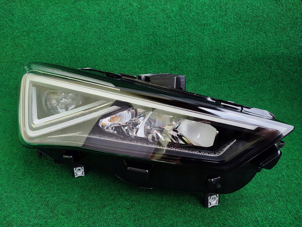 Frontscheinwerfer Seat Leon 5FB941008F LED Rechts Scheinwerfer Headlight