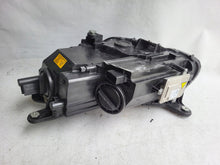 Laden Sie das Bild in den Galerie-Viewer, Frontscheinwerfer Mercedes-Benz Slk Amg A1728203261 Xenon Rechts Headlight SCH3193514932pi
