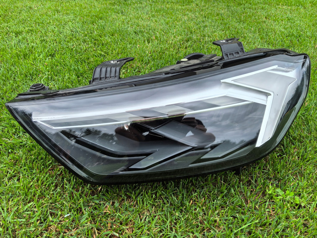 Frontscheinwerfer Audi A1 82A941033D LED Links Scheinwerfer Headlight