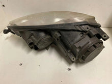 Load image into Gallery viewer, Frontscheinwerfer VW I 1K6941006P Rechts Scheinwerfer Headlight SCH2236165657ln