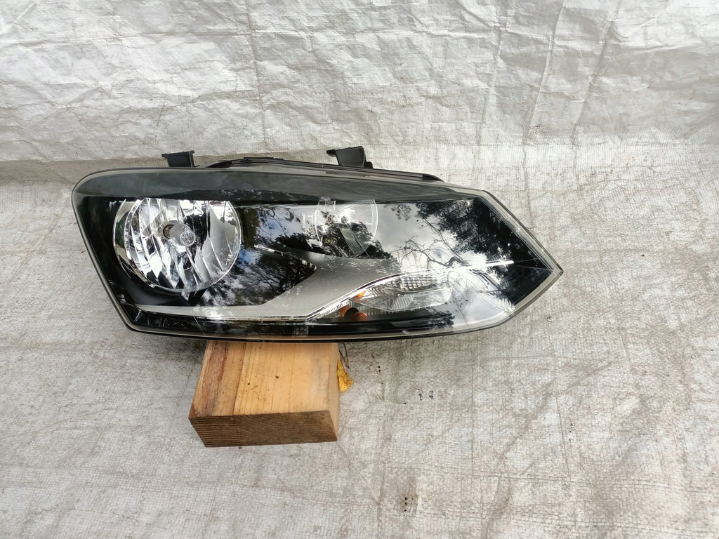 Frontscheinwerfer VW Polo 6R1941008E Rechts Scheinwerfer Headlight