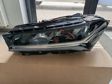 Load image into Gallery viewer, Frontscheinwerfer Skoda Superb I 3P1941015 LED Links Scheinwerfer Headlight SCH3227963643io