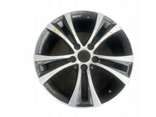 Load image into Gallery viewer, 1x Alufelge 18 Zoll 8.0&quot; 5x120 52ET Glanz Silber 6796211 BMW F21 Rim Wheel