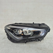 Laden Sie das Bild in den Galerie-Viewer, Frontscheinwerfer Mercedes-Benz Cla Full LED Rechts Scheinwerfer Headlight SCH2289957554de
