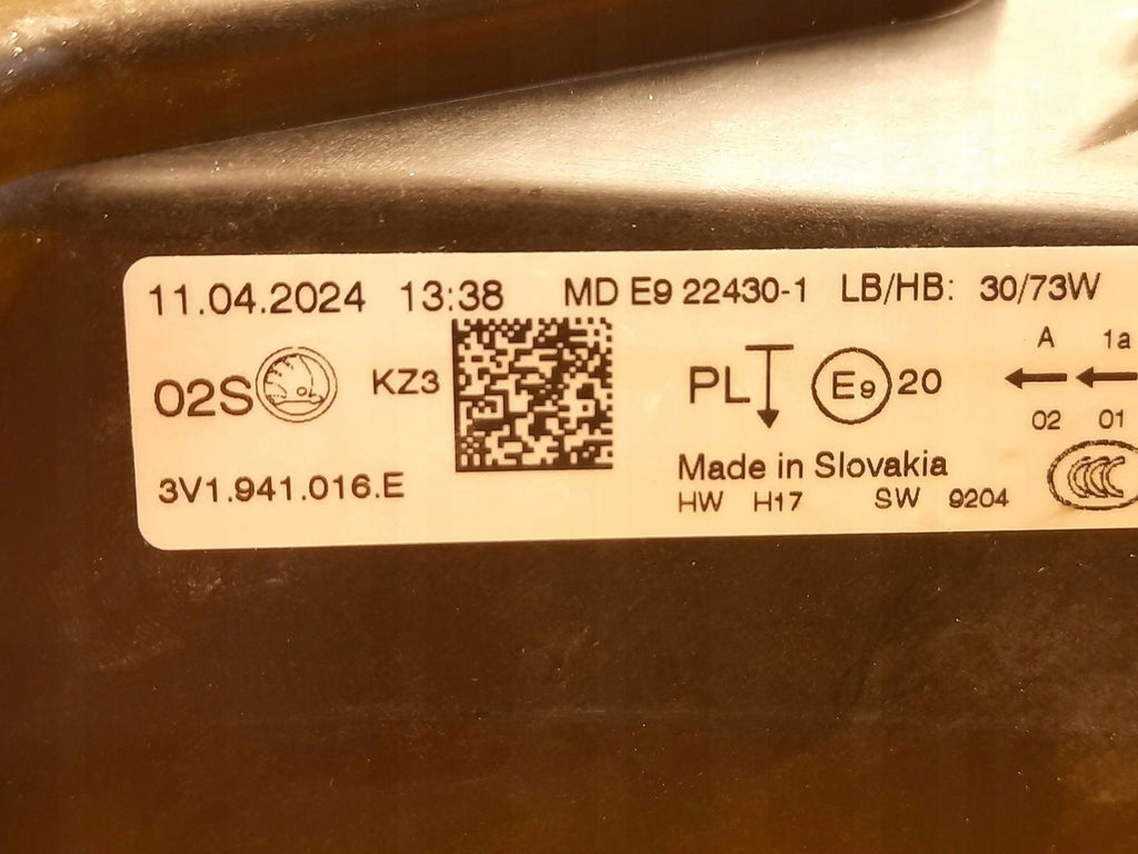 Frontscheinwerfer Skoda Superb III 3V1941016E 3V1941015E Full LED Ein Satz