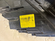 Load image into Gallery viewer, Frontscheinwerfer Skoda Octavia III 5E1941015D Full LED Links Headlight SCH4155716442zw