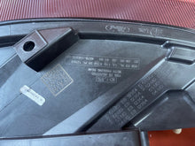 Laden Sie das Bild in den Galerie-Viewer, Frontscheinwerfer Ford Focus Ein Stück (Rechts oder Links) Headlight SCH4025408339aj