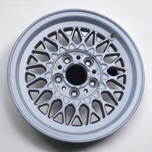 Load image into Gallery viewer, 1x Alufelge 15 Zoll 7.0&quot; 5x120 20ET Silber 1179774 BMW E24 E32 E34 Rim Wheel