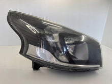 Laden Sie das Bild in den Galerie-Viewer, Frontscheinwerfer Renault Trafic III 260102650R Rechts Scheinwerfer Headlight SCH2195798356pq