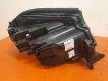 Laden Sie das Bild in den Galerie-Viewer, Frontscheinwerfer Mercedes-Benz X166 A16682023 Links Scheinwerfer Headlight SCH9633569025gr