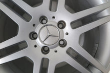 Load image into Gallery viewer, 1x Alufelge 17 Zoll 8.5" 5x112 58ET Glanz A2044014602 Mercedes-Benz W204 FEL4523358566zn