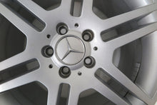 Laden Sie das Bild in den Galerie-Viewer, 1x Alufelge 17 Zoll 8.5" 5x112 58ET A2044014602 Mercedes-Benz W204 Rim Wheel FEL4523358566zn