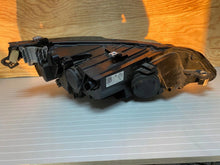 Load image into Gallery viewer, Frontscheinwerfer VW Golf VIII 5H1941005B LED Links Scheinwerfer Headlight SCH2456030644jh