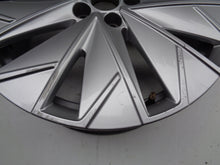 Laden Sie das Bild in den Galerie-Viewer, 1x Alufelge 17 Zoll 6.5" 5x100 40ET 658601025AA Skoda I Rim Wheel FEL5863615021br