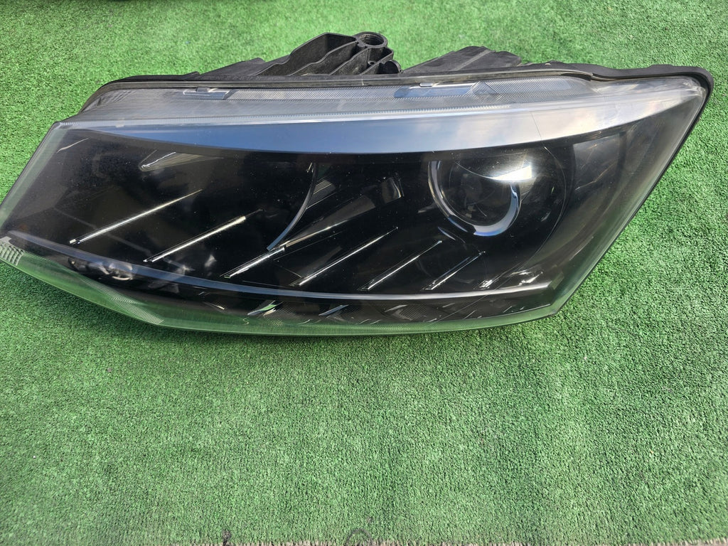 Frontscheinwerfer Skoda Fabia III Octavia 6V1941015B LED Links Headlight SCH2326556367nu