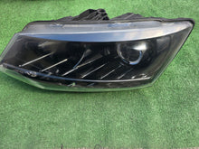 Load image into Gallery viewer, Frontscheinwerfer Skoda Fabia III Octavia 6V1941015B LED Links Headlight SCH2326556367nu