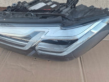Load image into Gallery viewer, Frontscheinwerfer BMW 5 G31 G30 5A388C7-02 Links Scheinwerfer Headlight SCH2070033572av
