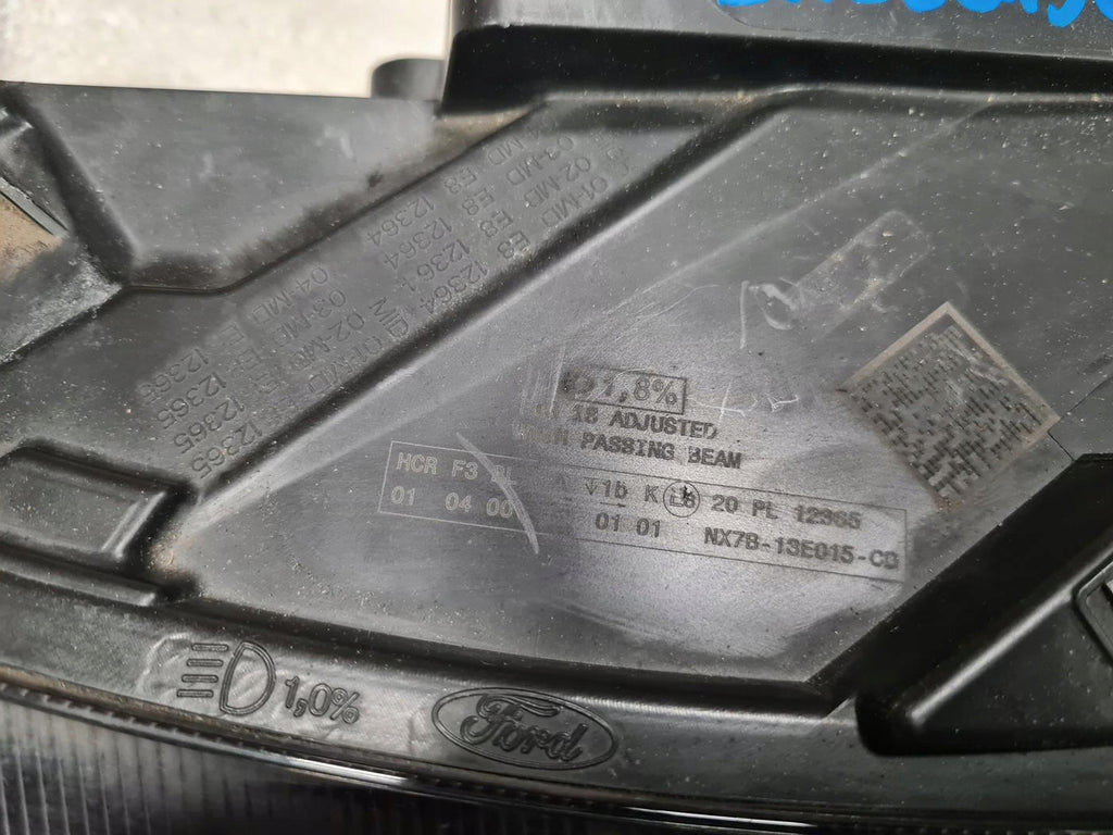 Frontscheinwerfer Ford Focus NX7B13E015CD Links Scheinwerfer Headlight SCH3612932042ui