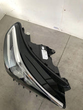 Laden Sie das Bild in den Galerie-Viewer, Frontscheinwerfer BMW X1 5A9A222-01 Rechts Scheinwerfer Headlight SCH2522258840pp