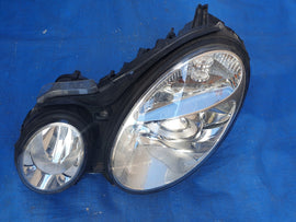 Frontscheinwerfer Mercedes-Benz W211 1EL008369-09 Xenon Rechts oder Links SCH3286044869oe