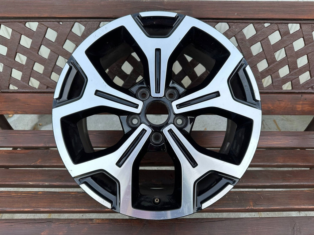 1x Alufelge 17 Zoll 6.5" 5x114.3 50ET 403006285R Dacia Duster Rim Wheel FEL5854673909dv