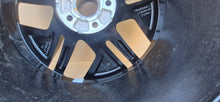 Laden Sie das Bild in den Galerie-Viewer, 1x Alufelge 18 Zoll 8.0" 5x112 44ET 3J0601025P VW Passat Rim Wheel FEL3115058060yg