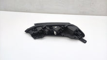 Laden Sie das Bild in den Galerie-Viewer, Frontscheinwerfer Hyundai Kona 92207-J9000 Links Scheinwerfer Headlight SCH5024390599kx