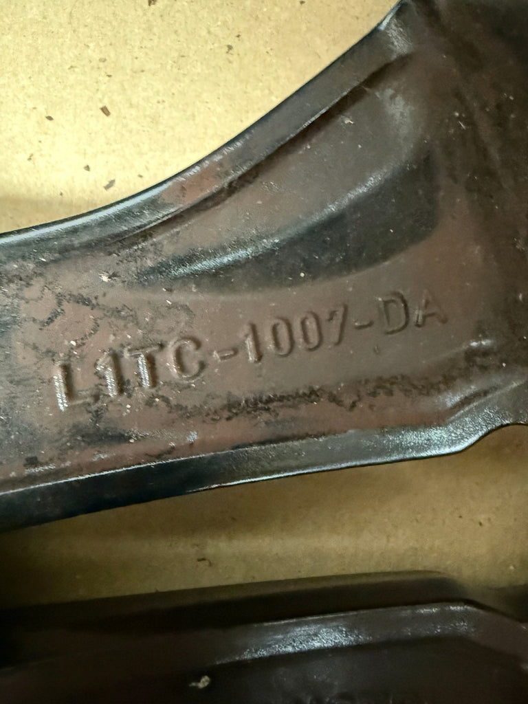 1x Alufelge 17 Zoll 7.0" 5x108 47 5ET Glanz L1TC-1007-DA Ford Puma Rim Wheel