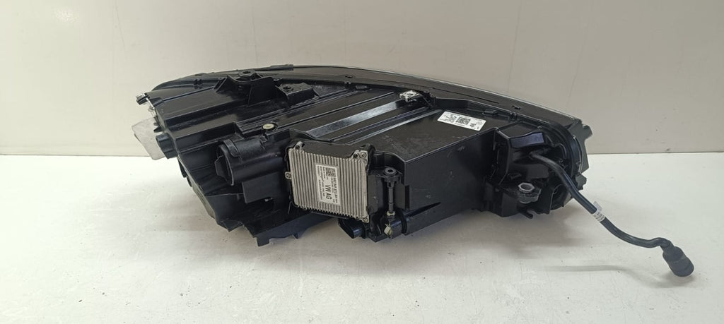 Frontscheinwerfer VW Passat 3J0941035 Full LED Ein Stück (Rechts oder Links) SCH9070799392iw
