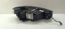 Laden Sie das Bild in den Galerie-Viewer, Frontscheinwerfer VW Passat 3J0941035 Full LED Ein Stück (Rechts oder Links) SCH9070799392iw