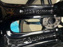 Laden Sie das Bild in den Galerie-Viewer, 4x Alufelge 18 Zoll 7.5&quot; 5x112 52ET Glanz Schwarz A1764010700 Mercedes-Benz Amg