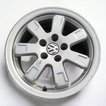 Load image into Gallery viewer, 1x Alufelge 15 Zoll 5.5&quot; 5x100 38ET 6R0601025 VW Polo Rim Wheel