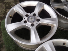 Load image into Gallery viewer, 4x Alufelge 16 Zoll 7.0" 5x112 31ET Glanz Weiß Mercedes-Benz Rim Wheel FEL8704107803nh