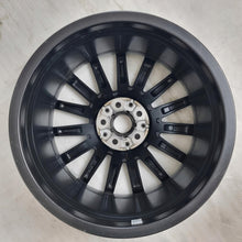 Load image into Gallery viewer, 1x Alufelge 18 Zoll 8.0" 5x112 57ET Glanz Schwarz 6856089 BMW F44 1 F40 FEL4977787173dt