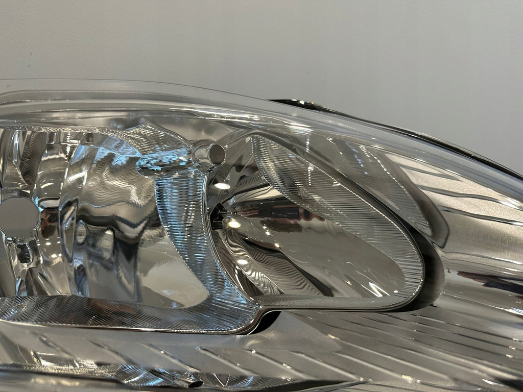 Frontscheinwerfer Ford Mondeo 7S71-13100-EF Rechts Scheinwerfer Headlight SCH8721515217ui