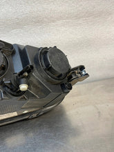 Load image into Gallery viewer, Frontscheinwerfer Dacia Spring 260601975R FALSE Scheinwerfer Headlight SCH4530404860sc