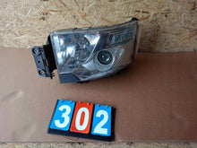 Laden Sie das Bild in den Galerie-Viewer, Frontscheinwerfer Renault 89207721 Rechts Scheinwerfer Headlight