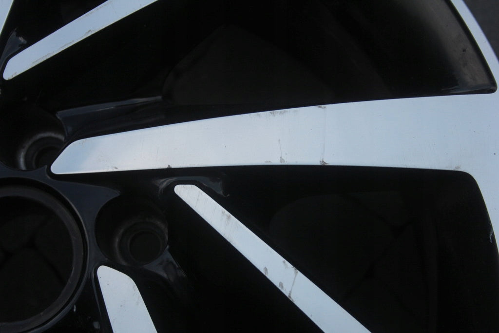 1x Alufelge 17 Zoll 7.0" 5x112 40ET Glanz Silber 5NA601025P VW Tiguan Rim Wheel FEL5305342754un