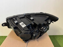 Load image into Gallery viewer, Frontscheinwerfer VW 7L1941006B Rechts Scheinwerfer Headlight SCH5815828912ux