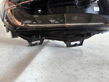 Laden Sie das Bild in den Galerie-Viewer, Frontscheinwerfer Renault 260100650R Rechts Scheinwerfer Headlight SCH1257398067za