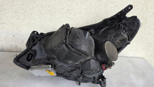Laden Sie das Bild in den Galerie-Viewer, Frontscheinwerfer Opel Astra H Xenon Rechts Scheinwerfer Headlight SCH7597433785by