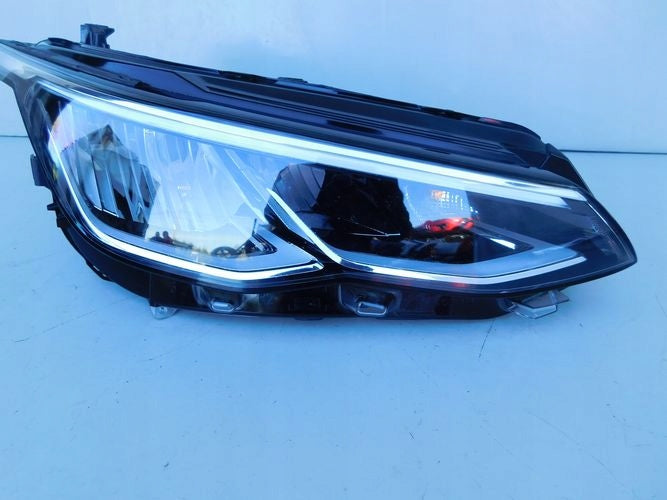 Frontscheinwerfer VW Golf VIII 5H1941006 FULL LED Ein Stück (Rechts oder Links)