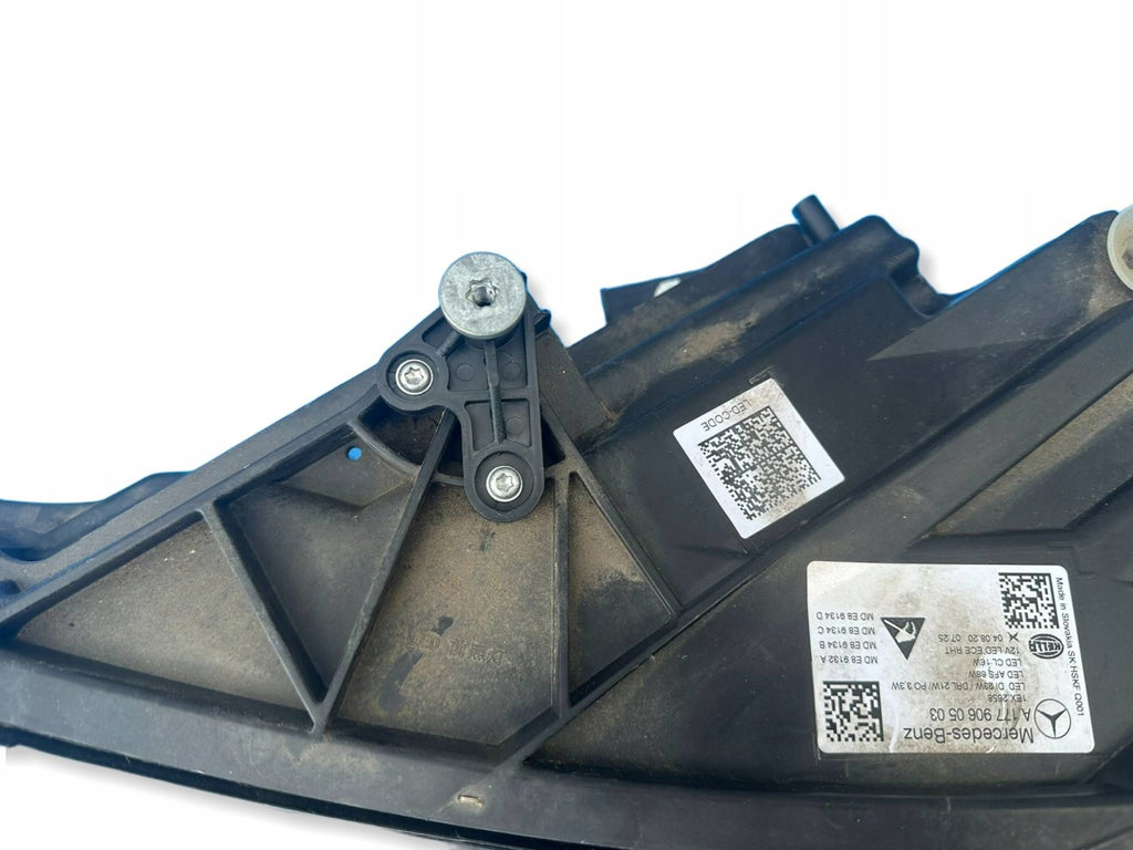 Frontscheinwerfer Mercedes-Benz A1779060503 LED Links Scheinwerfer Headlight SCH9850527152cp