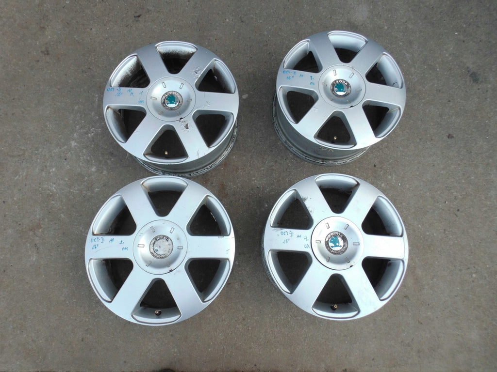 4x Alufelge 16 Zoll 6.5" 5x112 50ET 1Z0601025B Skoda Superb Octavia Ii Rim Wheel FEL6684901713hh