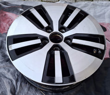 Load image into Gallery viewer, 1x Alufelge 16 Zoll 6.5" 5x112 46ET Glanz Silber 5GE601025 VW I Rim Wheel FEL2104349905ad