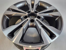 Load image into Gallery viewer, 1x Alufelge 18 Zoll 7.5" 5x112 52ET A4474014400 Mercedes-Benz Vito W447 FEL6356737986qc