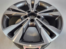 Laden Sie das Bild in den Galerie-Viewer, 1x Alufelge 18 Zoll 7.5" 5x112 52ET A4474014400 Mercedes-Benz Vito W447 FEL6356737986qc