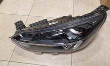 Load image into Gallery viewer, Frontscheinwerfer Ford Focus JX7B-13E015-CE Links Scheinwerfer Headlight SCH9269612637hx